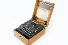 18-Enigma-Machine-auction