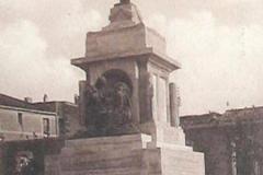 1920 Monumento ai Caduti