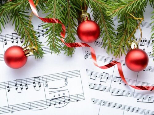 Tutto nel Mondo è Burla Stasera all’opera Natale – I Soprani e il Natale